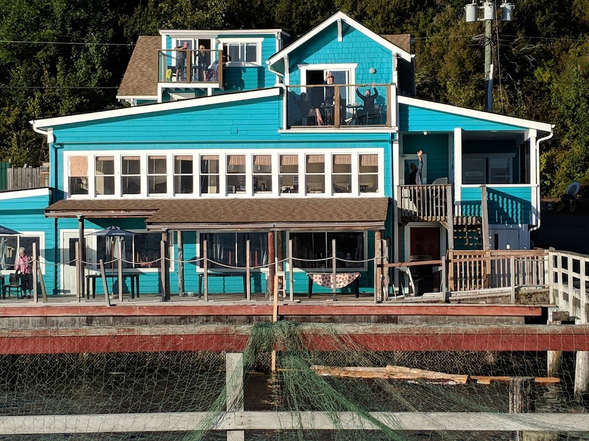 Nimpkish Hotel and Restaurant